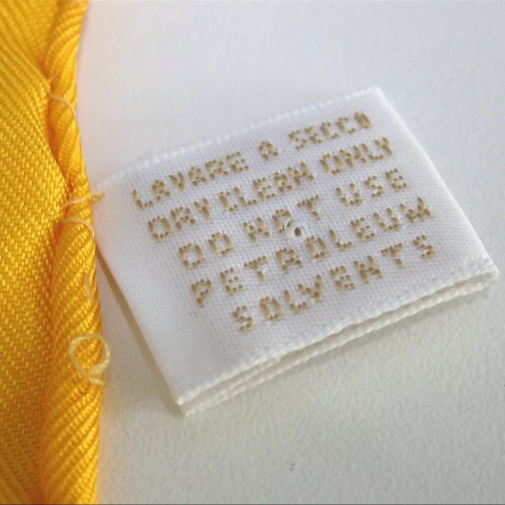 AUTH Gucci Silk Scarf Horsebit Pattern Yellow - Picture 3 of 4